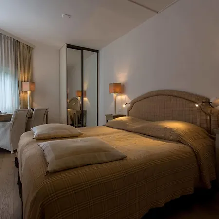 Hotel Restaurant Merlet Schoorl